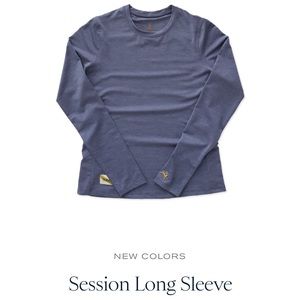 tracksmith session long sleeve, size s